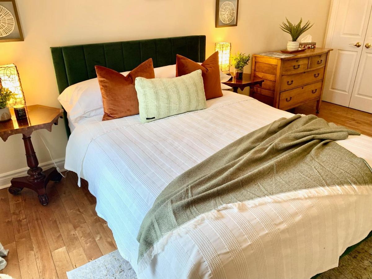 Suites On King Niagara-on-the-Lake Екстериор снимка