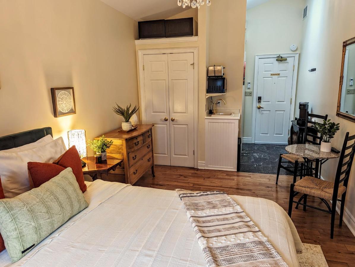 Suites On King Niagara-on-the-Lake Екстериор снимка