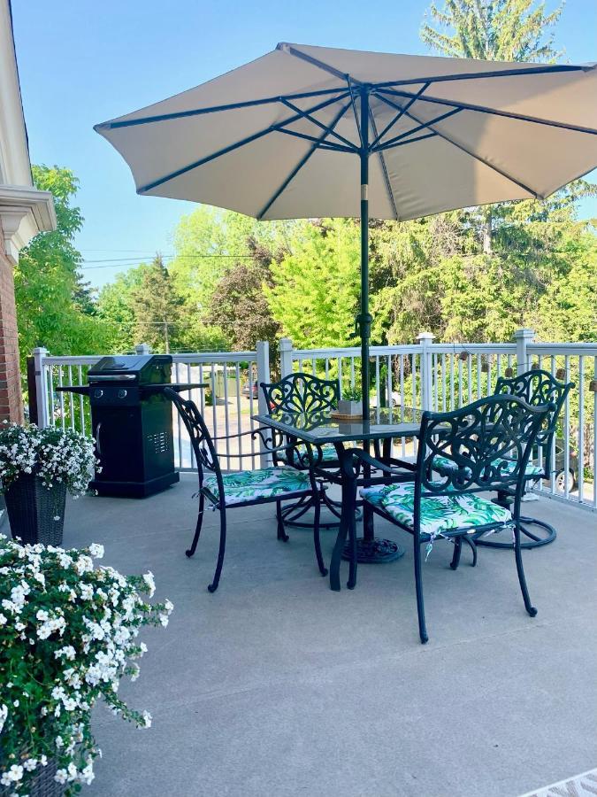 Suites On King Niagara-on-the-Lake Екстериор снимка